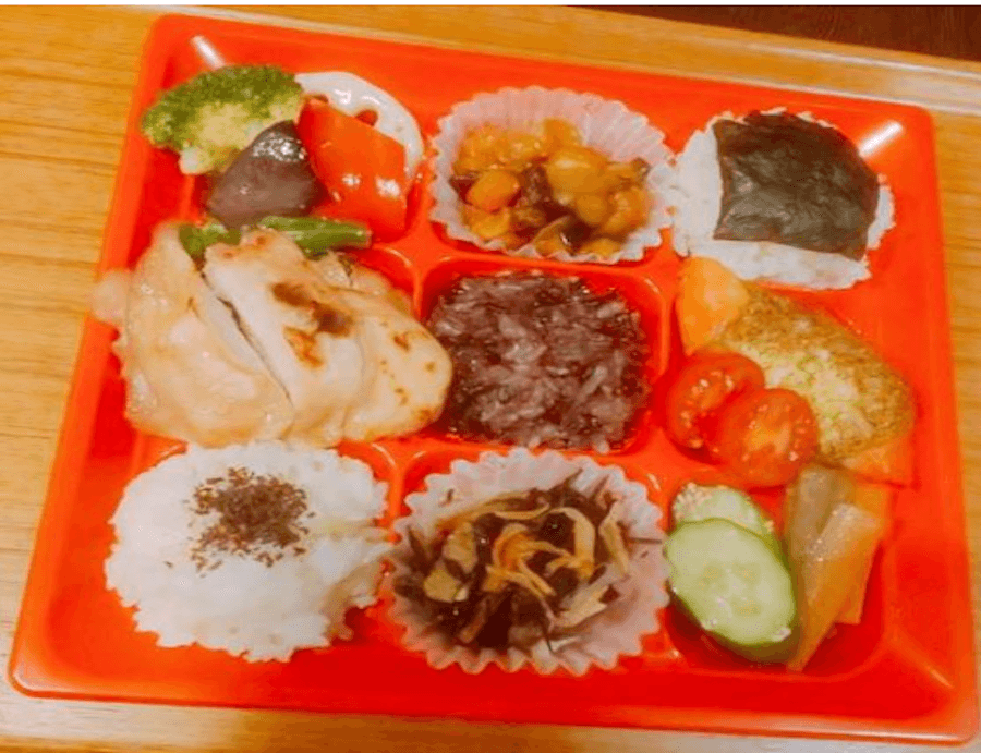 鶏肉のみそ焼き弁当